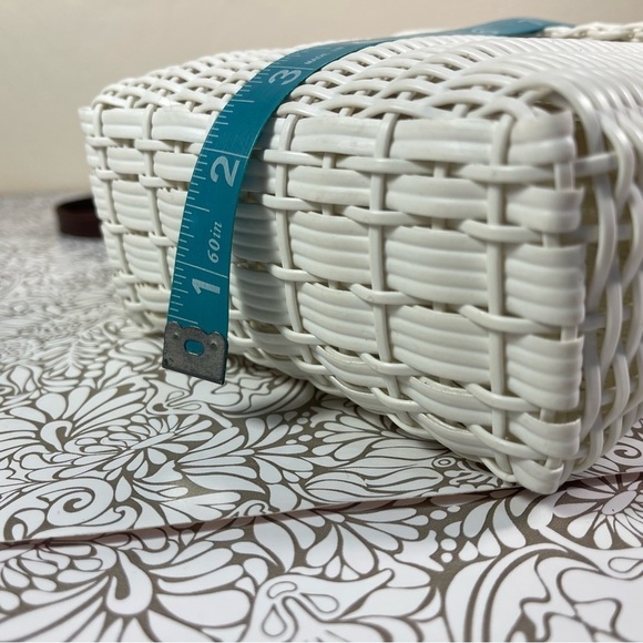 Fibra by Lamulticolor recycled white plastic and leather shoulder bag - Picture 13 of 13